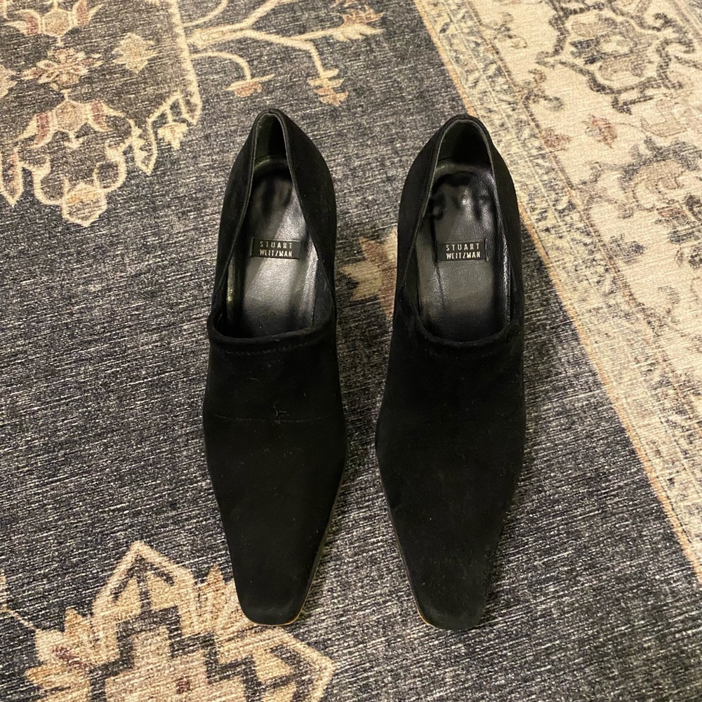 Stuart Weitzman size 7.5 heels